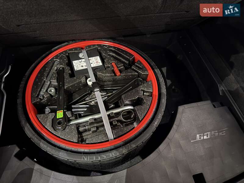 Внедорожник / Кроссовер Porsche Cayenne 2019 в Одессе