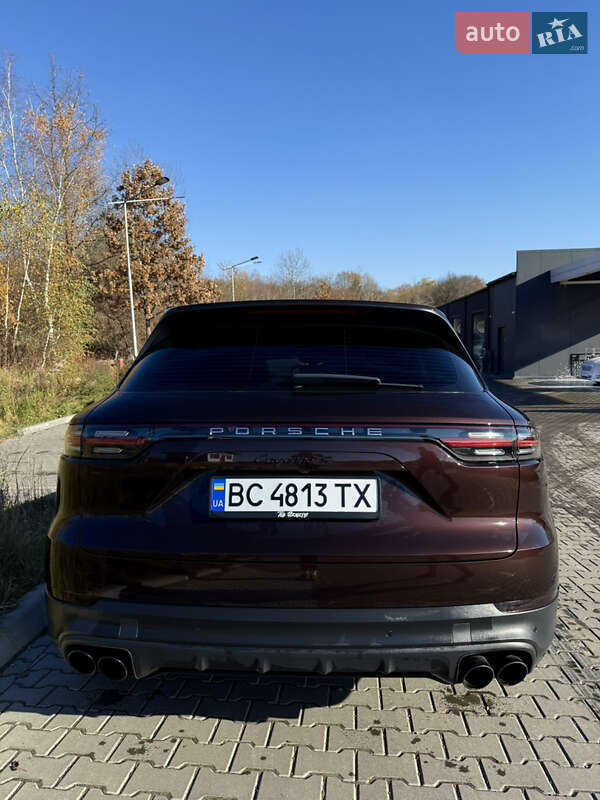Позашляховик / Кросовер Porsche Cayenne 2018 в Львові