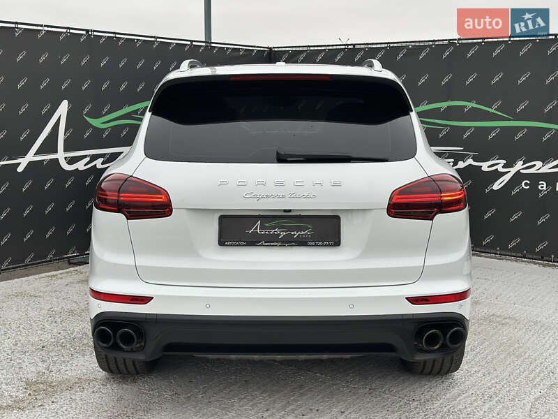 Внедорожник / Кроссовер Porsche Cayenne 2016 в Киеве фото 4 Внедорожник / Кроссовер Porsche Cayenne 2016 в Киеве