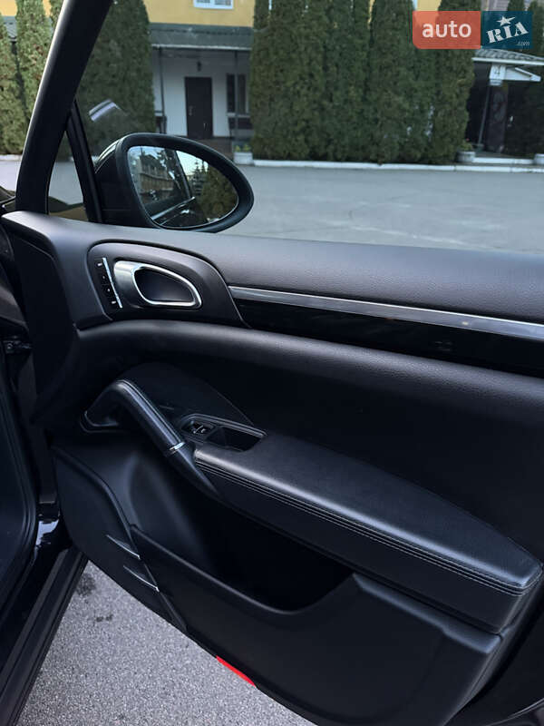 Позашляховик / Кросовер Porsche Cayenne 2011 в Києві фото 24 Позашляховик / Кросовер Porsche Cayenne 2011 в Києві