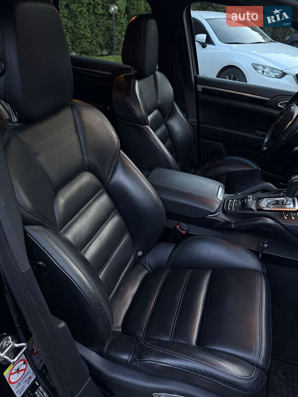 Позашляховик / Кросовер Porsche Cayenne 2011 в Києві фото 27 Позашляховик / Кросовер Porsche Cayenne 2011 в Києві