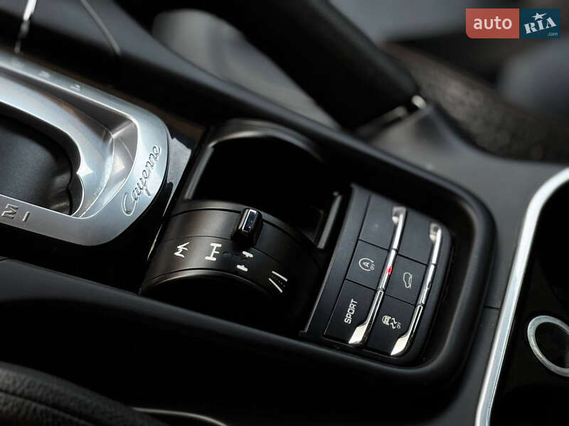 Позашляховик / Кросовер Porsche Cayenne 2012 в Івано-Франківську фото 11 Позашляховик / Кросовер Porsche Cayenne 2012 в Івано-Франківську