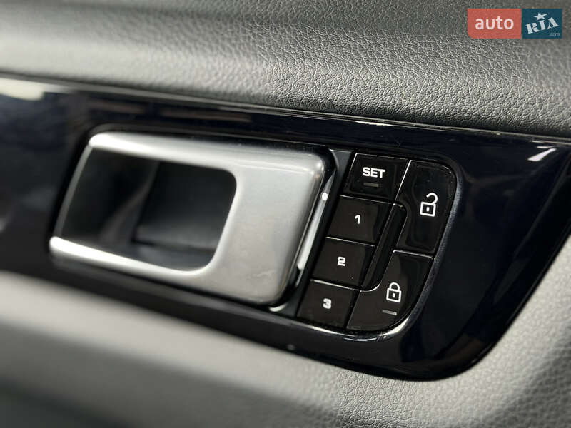 Позашляховик / Кросовер Porsche Cayenne 2019 в Одесі