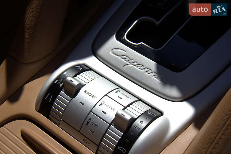 Внедорожник / Кроссовер Porsche Cayenne 2008 в Одессе