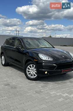 Внедорожник / Кроссовер Porsche Cayenne 2014 в Белогородке