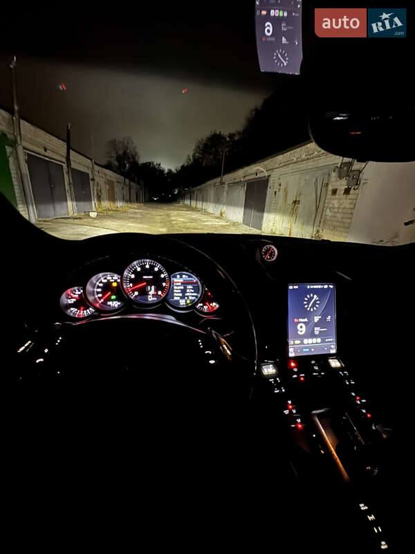 Внедорожник / Кроссовер Porsche Cayenne 2014 в Днепре фото 29 Внедорожник / Кроссовер Porsche Cayenne 2014 в Днепре