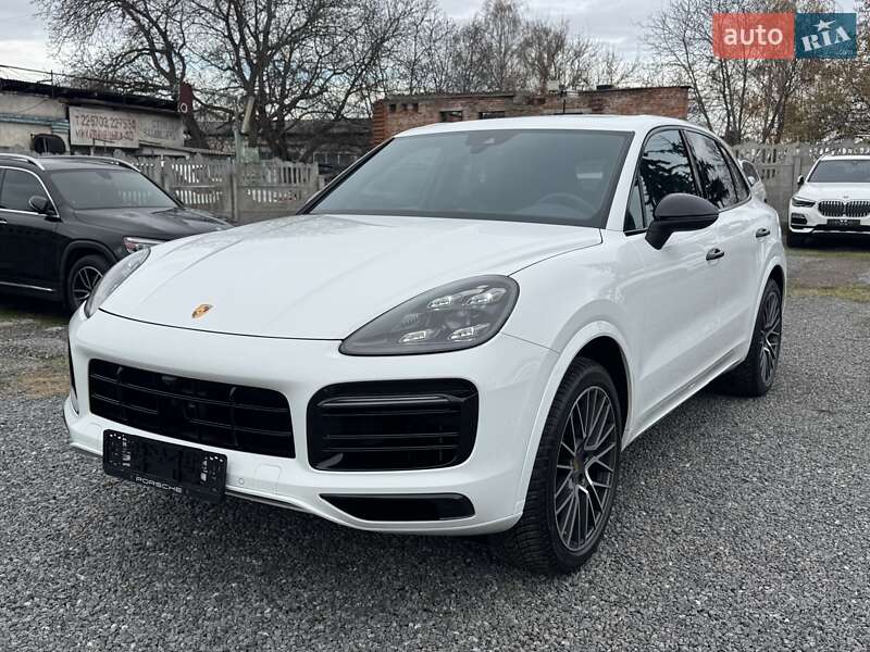 Внедорожник / Кроссовер Porsche Cayenne 2018 в Тернополе