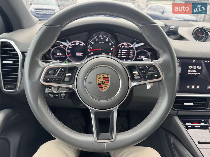 Внедорожник / Кроссовер Porsche Cayenne 2018 в Тернополе