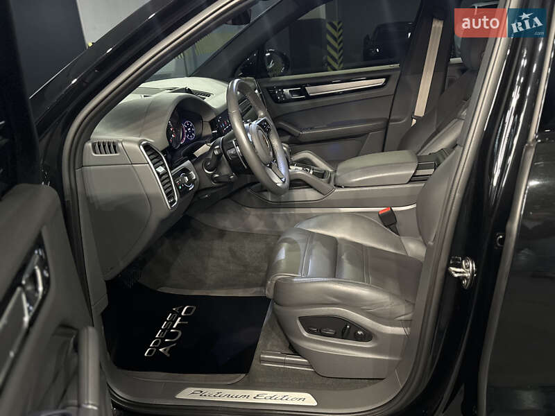 Позашляховик / Кросовер Porsche Cayenne 2022 в Одесі