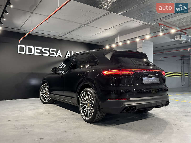 Позашляховик / Кросовер Porsche Cayenne 2022 в Одесі