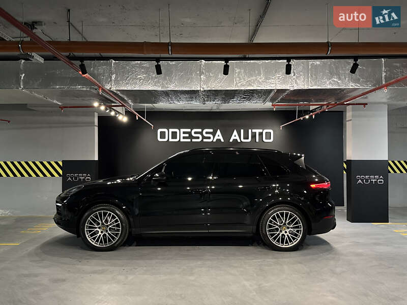Позашляховик / Кросовер Porsche Cayenne 2022 в Одесі