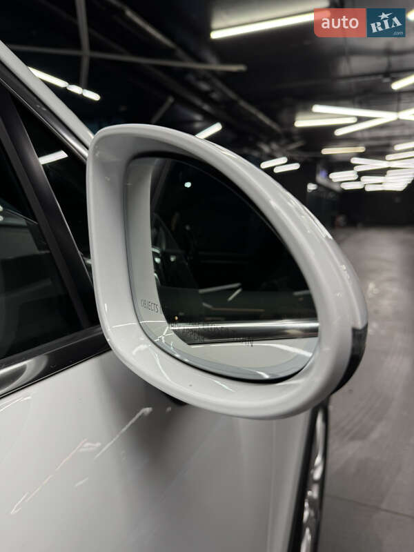 Позашляховик / Кросовер Porsche Cayenne 2014 в Києві