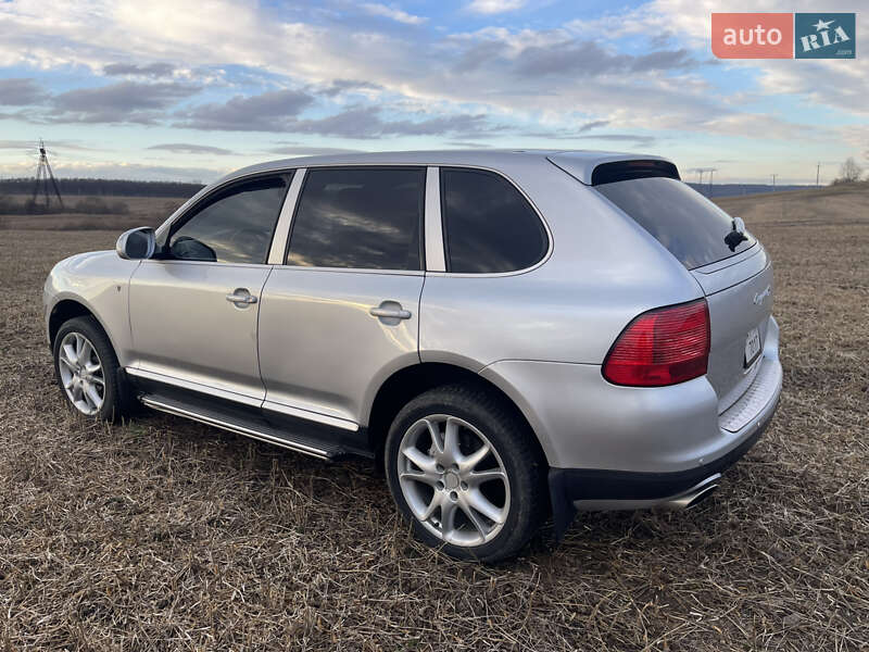 Внедорожник / Кроссовер Porsche Cayenne 2004 в Ивано-Франковске