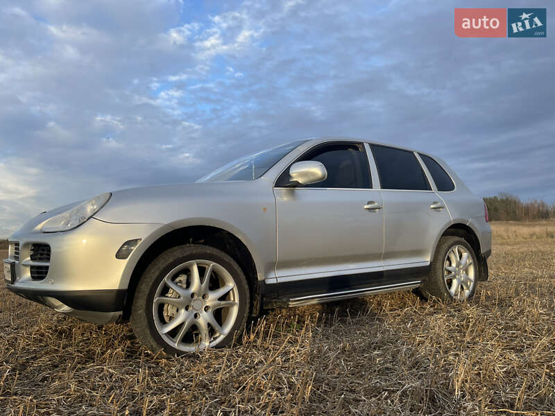 Внедорожник / Кроссовер Porsche Cayenne 2004 в Ивано-Франковске