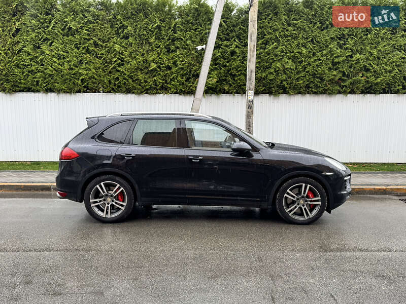 Внедорожник / Кроссовер Porsche Cayenne 2010 в Киеве фото Внедорожник / Кроссовер Porsche Cayenne 2010 в Киеве