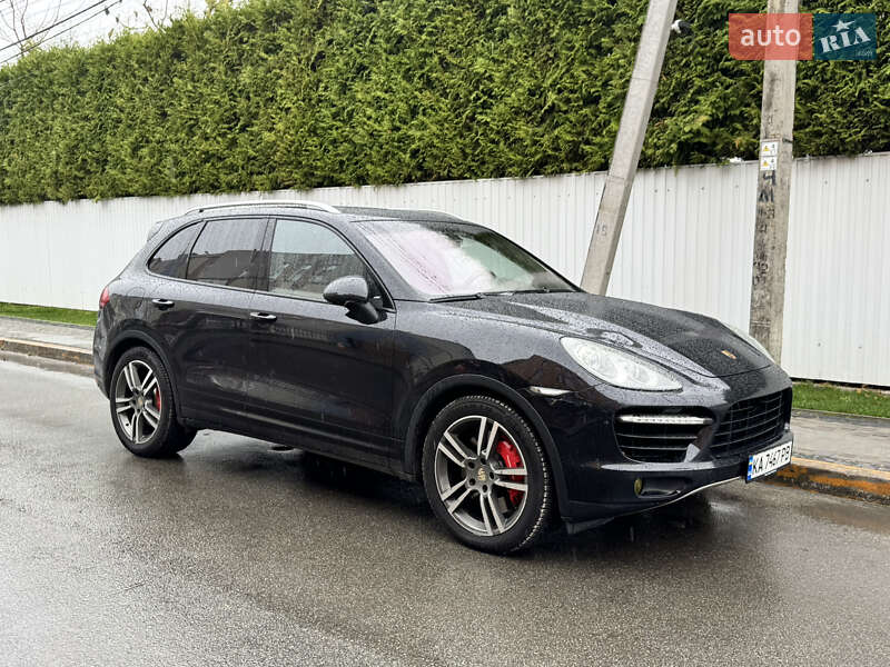 Внедорожник / Кроссовер Porsche Cayenne 2010 в Киеве фото 3 Внедорожник / Кроссовер Porsche Cayenne 2010 в Киеве