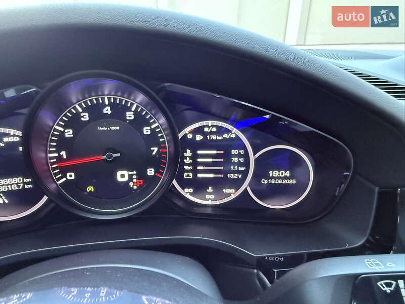 Позашляховик / Кросовер Porsche Cayenne 2020 в Одесі