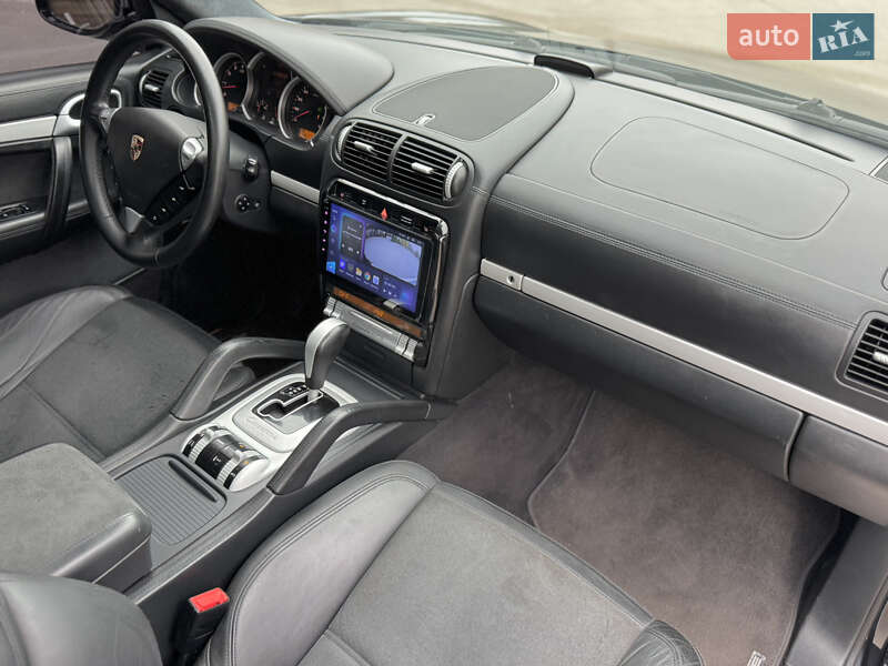 Позашляховик / Кросовер Porsche Cayenne 2009 в Дніпрі фото 35 Позашляховик / Кросовер Porsche Cayenne 2009 в Дніпрі