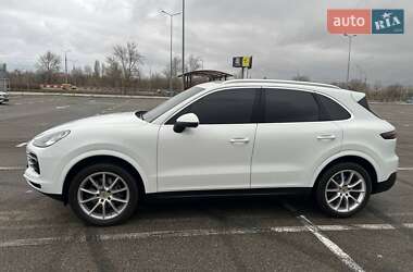 Позашляховик / Кросовер Porsche Cayenne 2019 в Києві