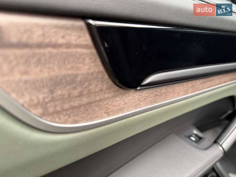 Позашляховик / Кросовер Porsche Cayenne 2024 в Києві