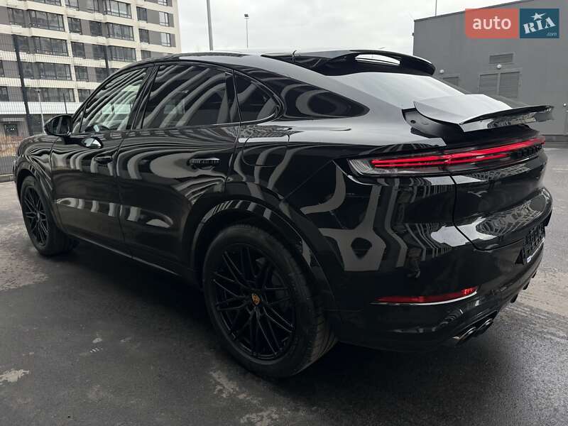 Позашляховик / Кросовер Porsche Cayenne 2024 в Києві
