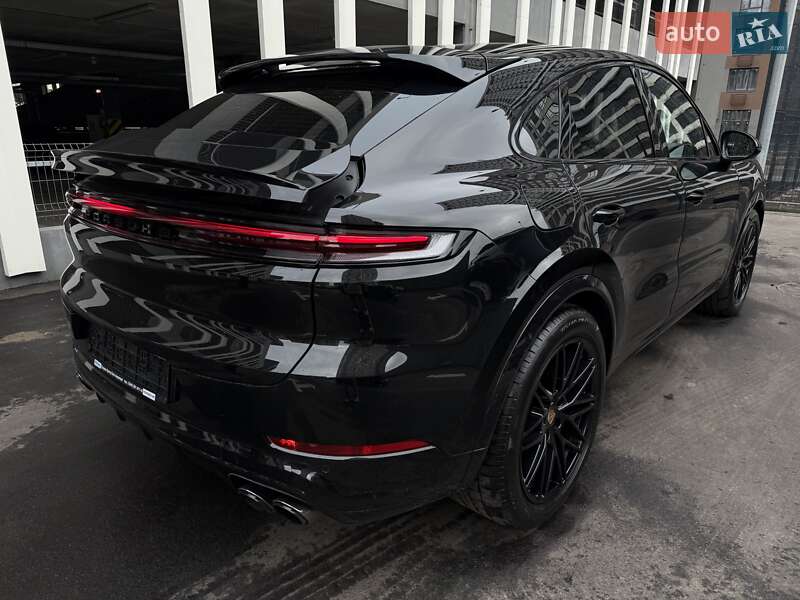 Позашляховик / Кросовер Porsche Cayenne 2024 в Києві
