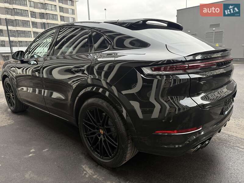 Позашляховик / Кросовер Porsche Cayenne 2024 в Києві