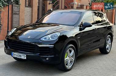 Внедорожник / Кроссовер Porsche Cayenne 2015 в Одессе
