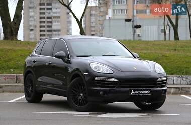 Позашляховик / Кросовер Porsche Cayenne 2012 в Києві