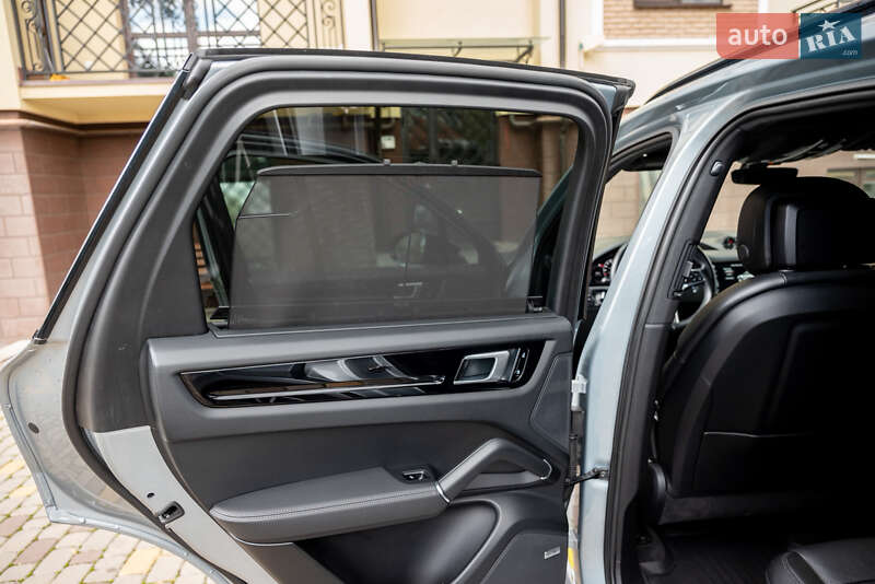 Внедорожник / Кроссовер Porsche Cayenne 2020 в Коломые фото 10 Внедорожник / Кроссовер Porsche Cayenne 2020 в Коломые