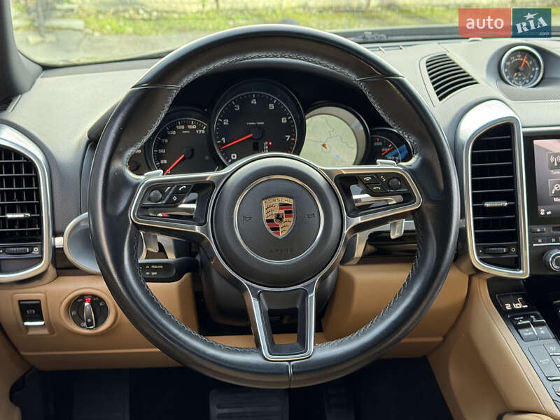Позашляховик / Кросовер Porsche Cayenne 2017 в Києві фото 15 Позашляховик / Кросовер Porsche Cayenne 2017 в Києві