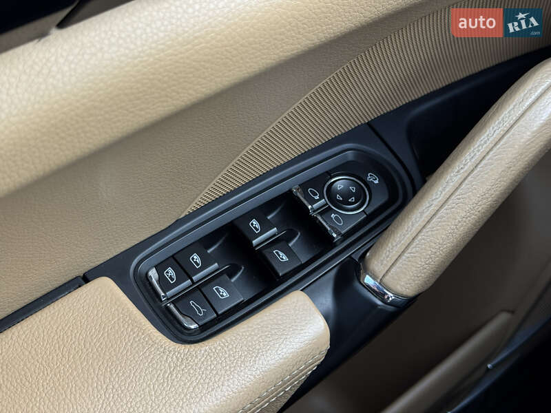 Позашляховик / Кросовер Porsche Cayenne 2017 в Києві фото 25 Позашляховик / Кросовер Porsche Cayenne 2017 в Києві