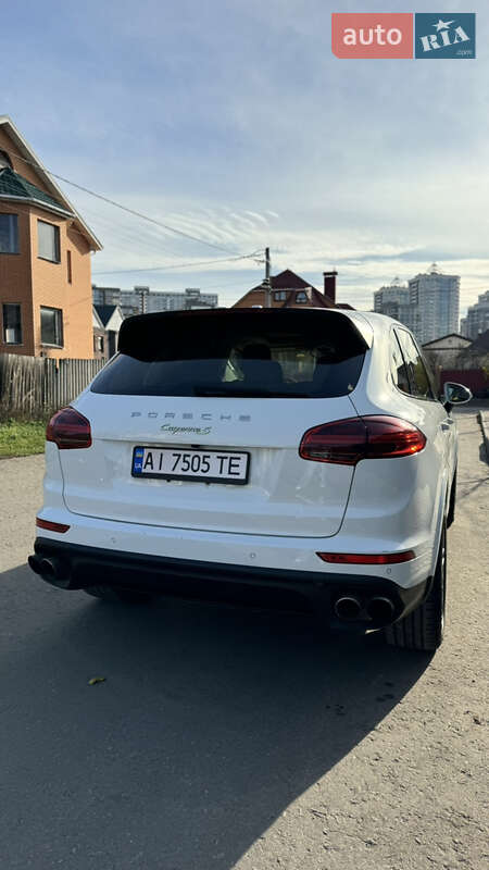 Позашляховик / Кросовер Porsche Cayenne 2016 в Броварах фото 7 Позашляховик / Кросовер Porsche Cayenne 2016 в Броварах