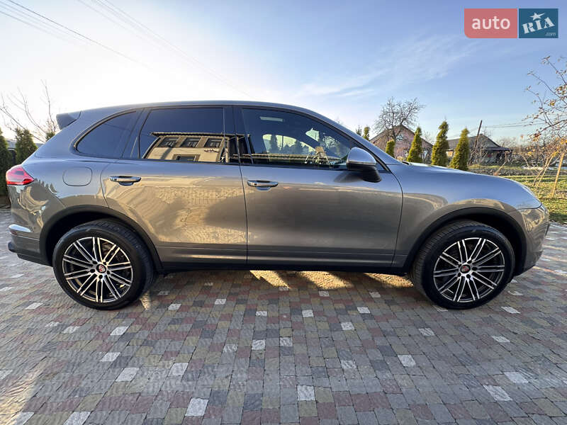 Позашляховик / Кросовер Porsche Cayenne 2014 в Калуші фото 4 Позашляховик / Кросовер Porsche Cayenne 2014 в Калуші