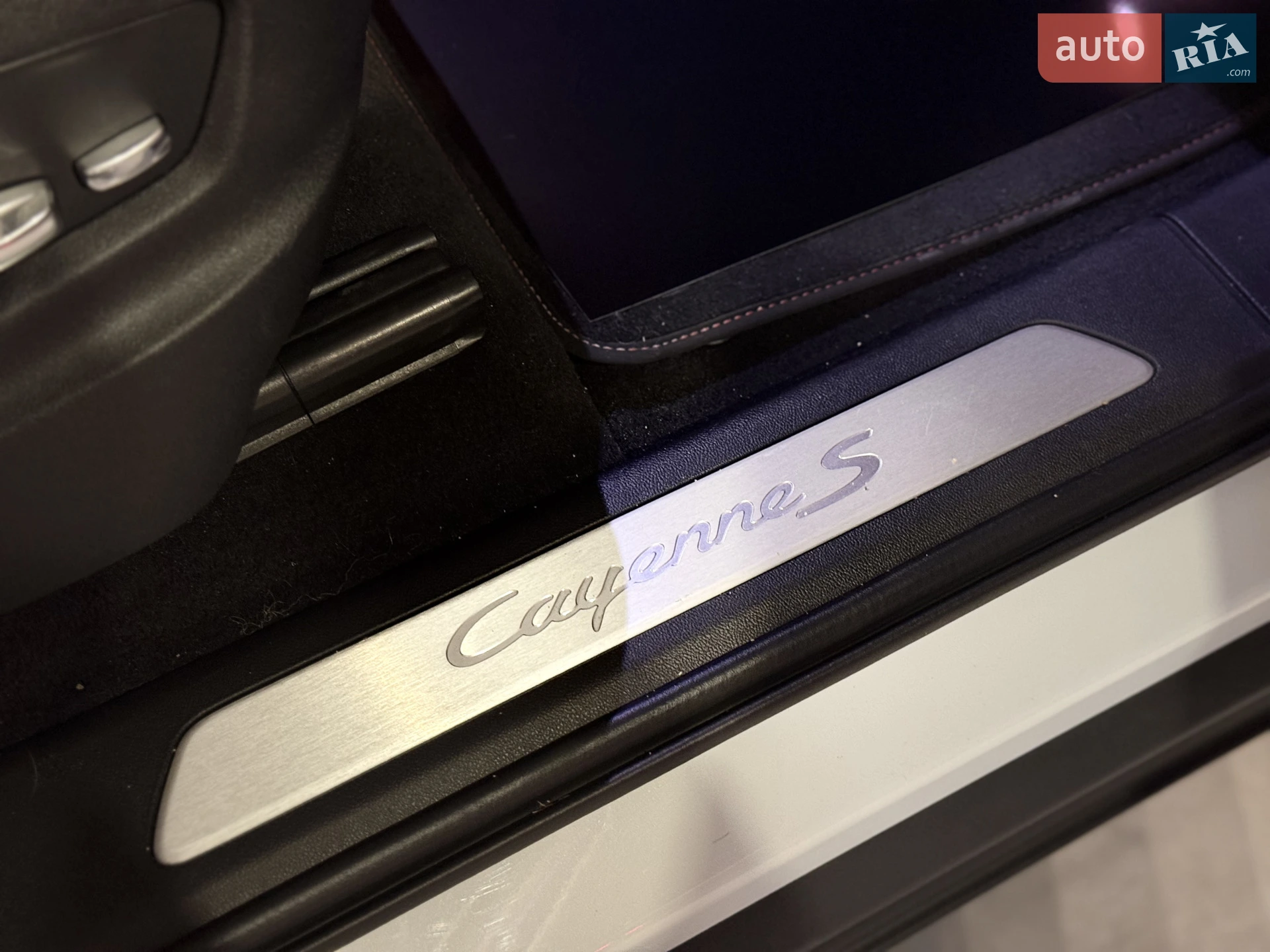 2021 Porsche Cayenne - мініатюра 38