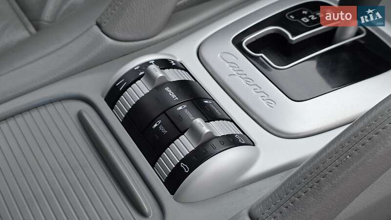 Внедорожник / Кроссовер Porsche Cayenne 2008 в Киеве