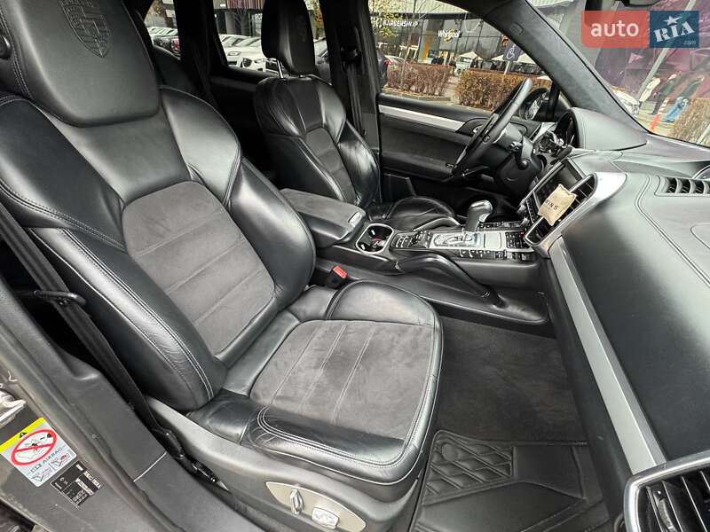 Позашляховик / Кросовер Porsche Cayenne 2012 в Києві фото 11 Позашляховик / Кросовер Porsche Cayenne 2012 в Києві