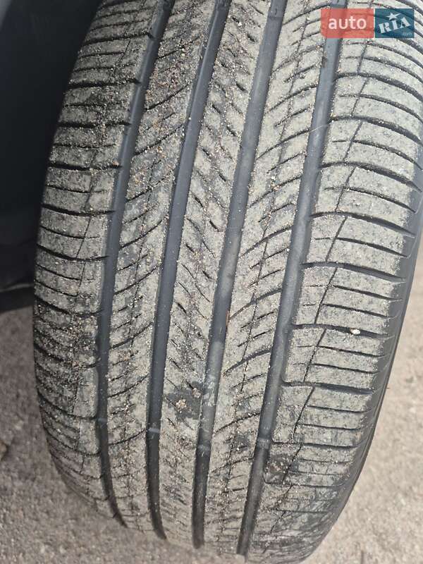 Внедорожник / Кроссовер Porsche Cayenne 2014 в Киеве