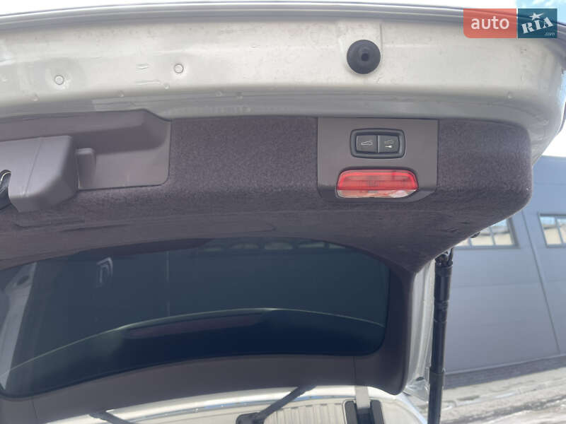 Позашляховик / Кросовер Porsche Cayenne 2013 в Бориславі