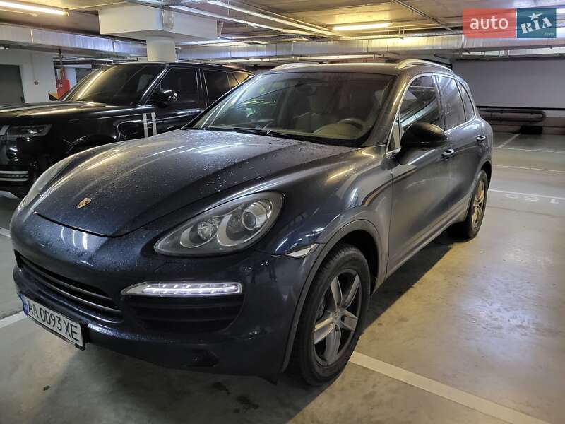 Porsche Cayenne 2012 Porsche Cayenne 2012
