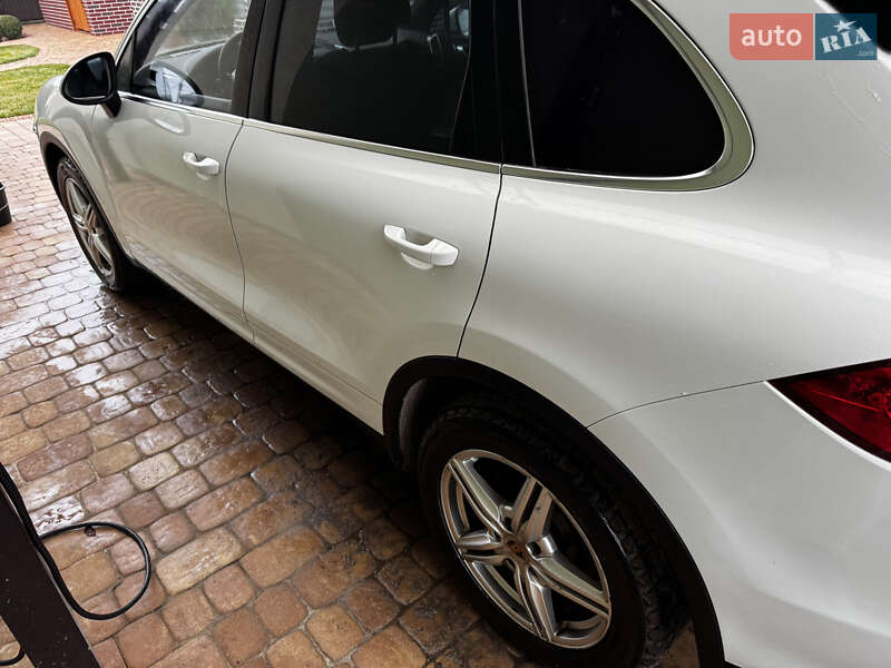 Позашляховик / Кросовер Porsche Cayenne 2013 в Києві фото 15 Позашляховик / Кросовер Porsche Cayenne 2013 в Києві