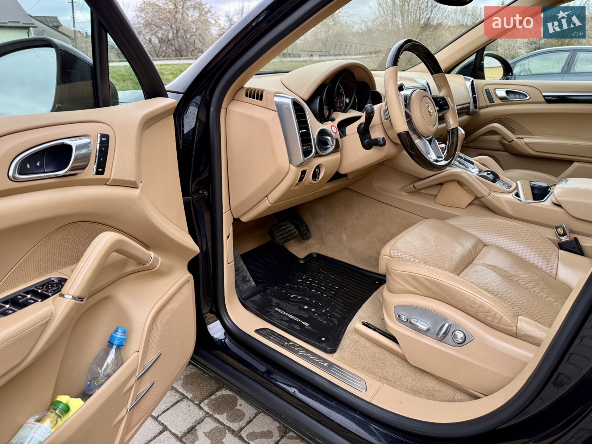2015 Porsche Cayenne - мініатюра 20