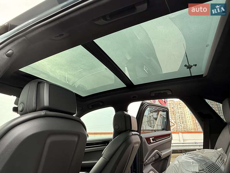 Позашляховик / Кросовер Porsche Cayenne 2018 в Києві