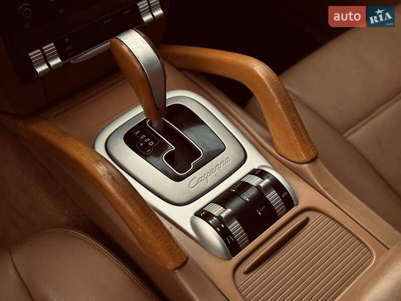 Позашляховик / Кросовер Porsche Cayenne 2004 в Шумську