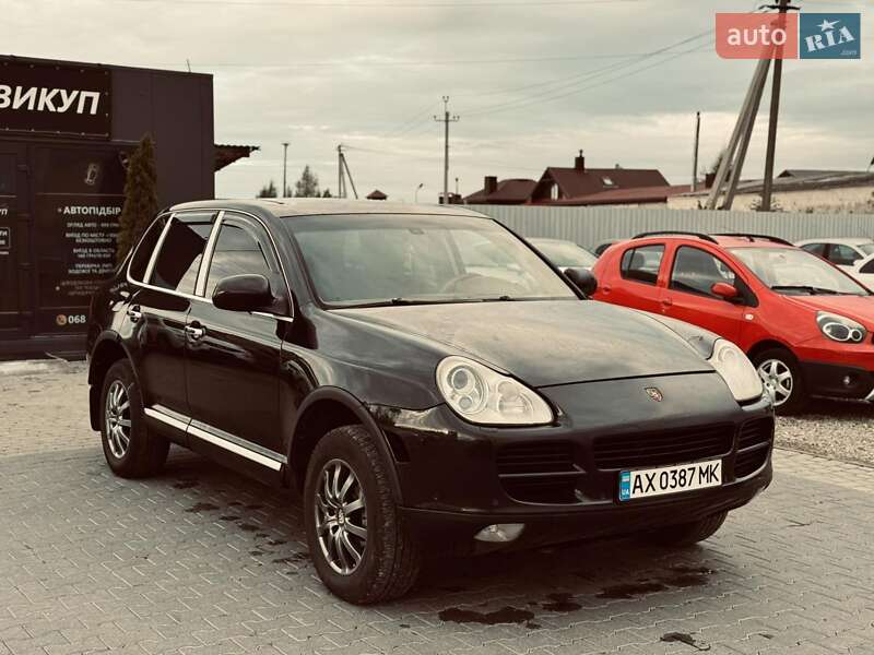 Позашляховик / Кросовер Porsche Cayenne 2004 в Шумську
