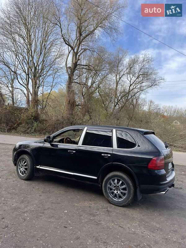 Позашляховик / Кросовер Porsche Cayenne 2004 в Шумську