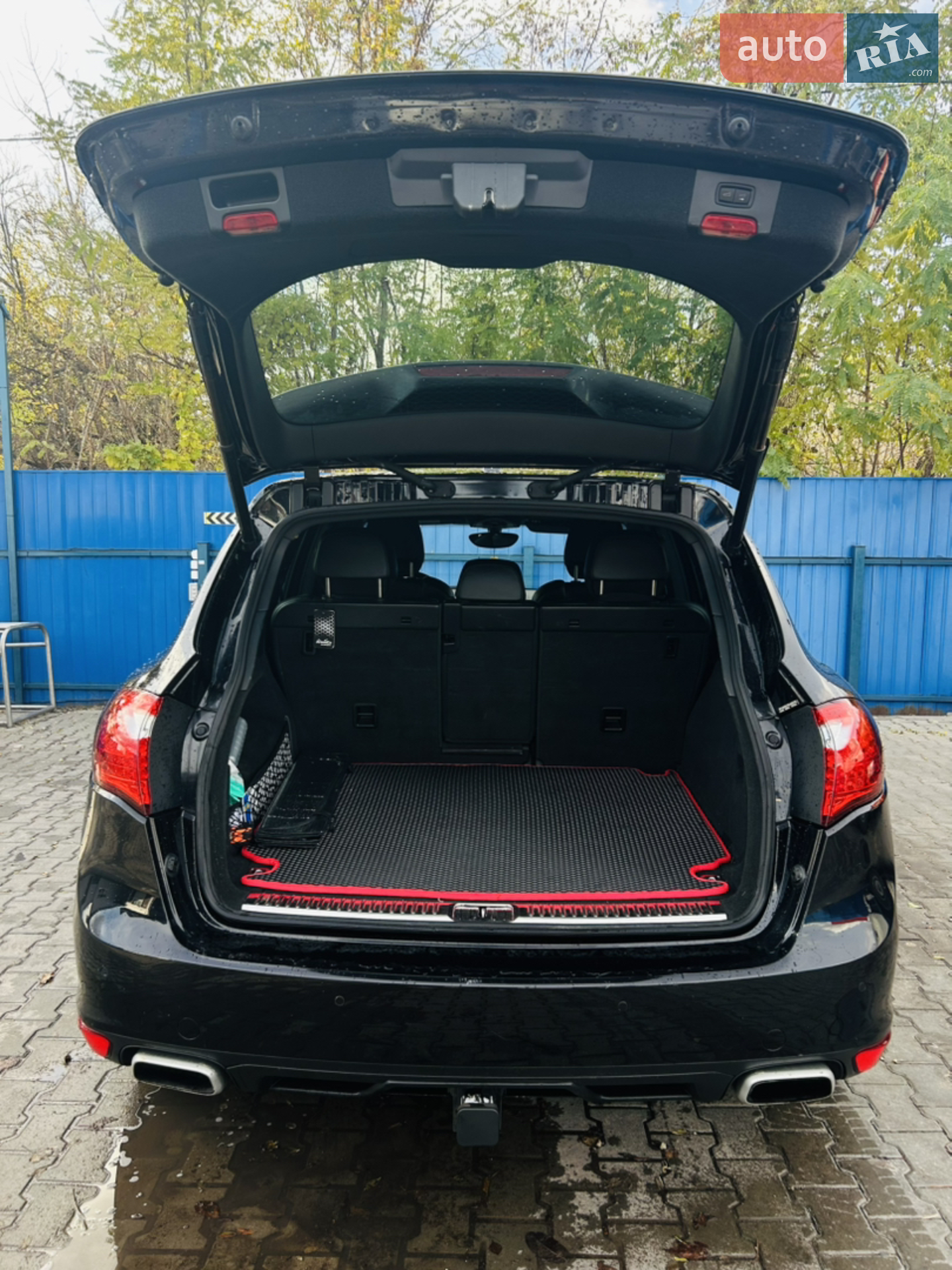 2011 Porsche Cayenne - мініатюра 9
