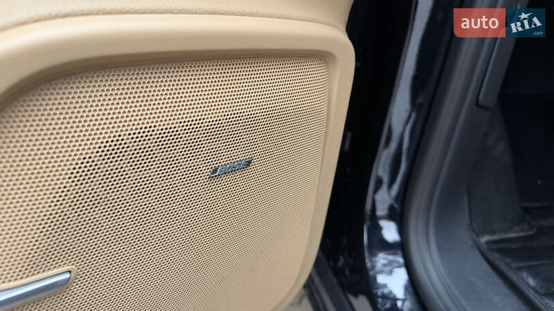 Позашляховик / Кросовер Porsche Cayenne 2016 в Києві