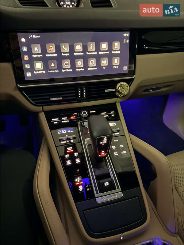 Позашляховик / Кросовер Porsche Cayenne 2021 в Києві