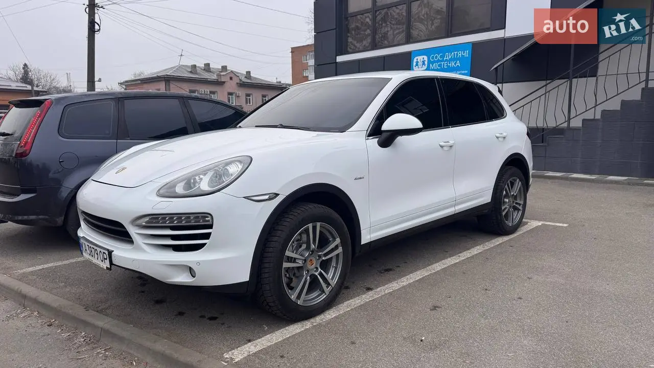2012 Porsche Cayenne - мініатюра 24